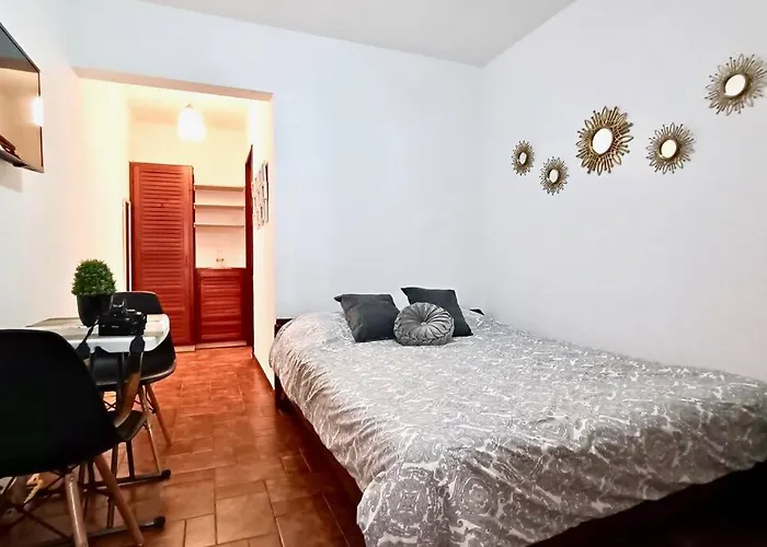 Hermosa Habitacion Privada En La Sabana, San Jose